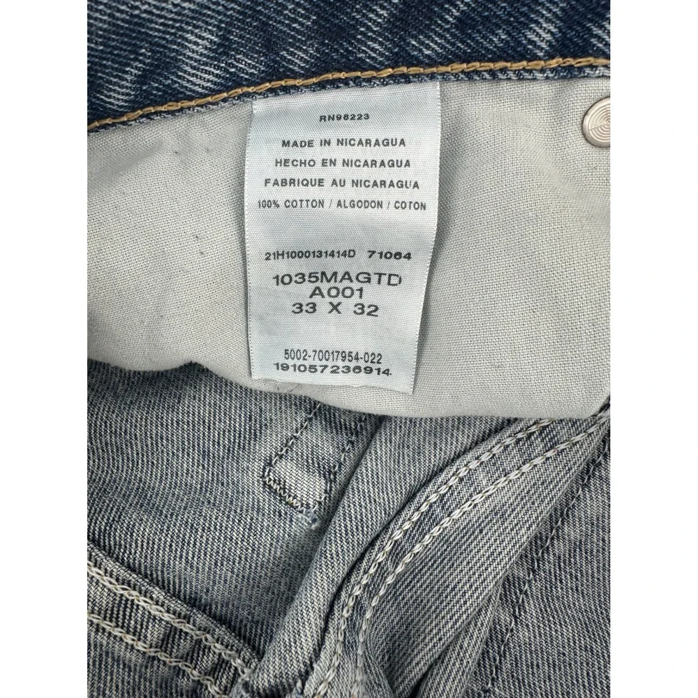 Magellan Outdoors Mens Straight Leg Jeans 33x32 Medium Wash Blue 100% Cotton